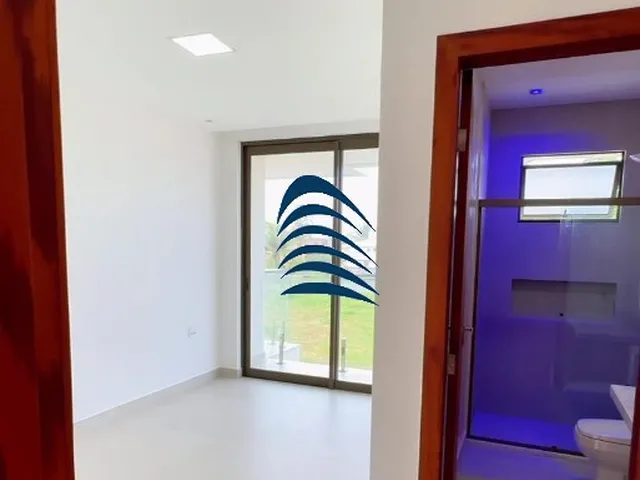 Imagem 9: Casa de Luxo em Guarajuba com 8 Suítes e 320m², Próxima à Praia
