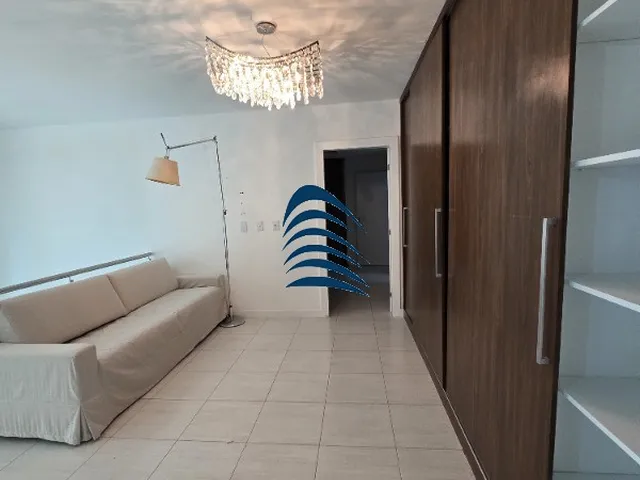 Imagem 4: CASA LUXUOSA DÚPLEX, NASCENTE, 4 DORMITÓRIOS SENDO 3 SUÍTES, 4 VAGAS, PISCINA E ÁREA