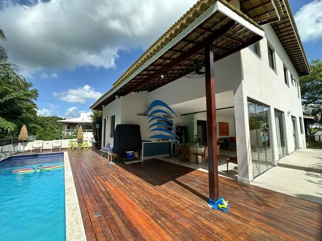 Imagem 7: Casa recém reformada no Alphaville Litoral Norte 1 com 462m² de terreno e 271m² de