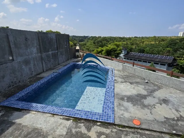 Imagem 16: Excelente casa em Patamares! Ampla, arejada, 6/4 todos com varanda, sendo 5 suítes. A