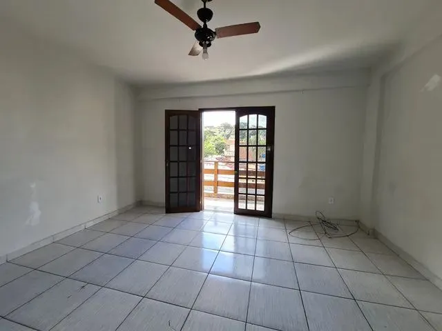 Imagem 6: Apartamento para Locação com 2 Quartos, Varanda e Vaga na Garagem no Centro Desão