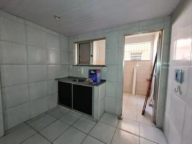 Imagem 10: Apartamento para Locação com 2 Quartos, Varanda e Vaga na Garagem no Centro Desão
