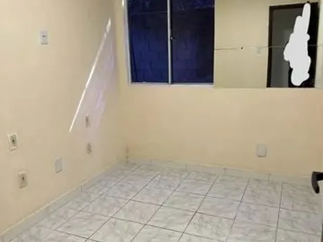 Imagem: Aluguel de Quarto no Paralela Park- Mulher