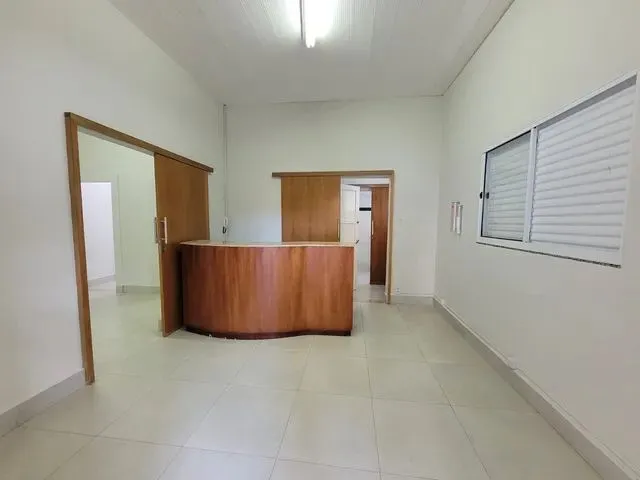 Imagem 6: Casa Comercial para Aluguel com 150 M2 com 05 Salas no Centro - Uberlândia - Mg