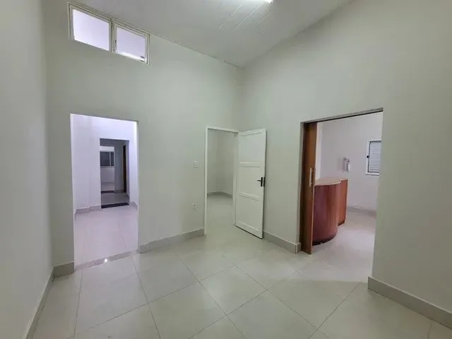 Imagem 12: Casa Comercial para Aluguel com 150 M2 com 05 Salas no Centro - Uberlândia - Mg