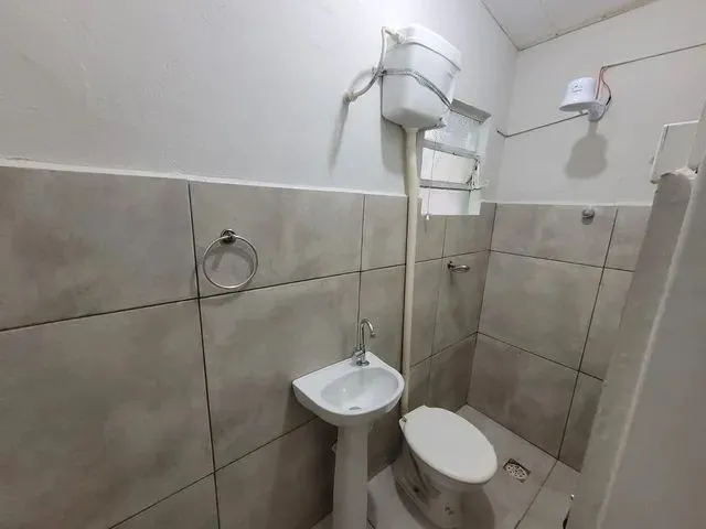 Imagem 2: Casa Comercial para Aluguel com 150 M2 com 05 Salas no Centro - Uberlândia - Mg