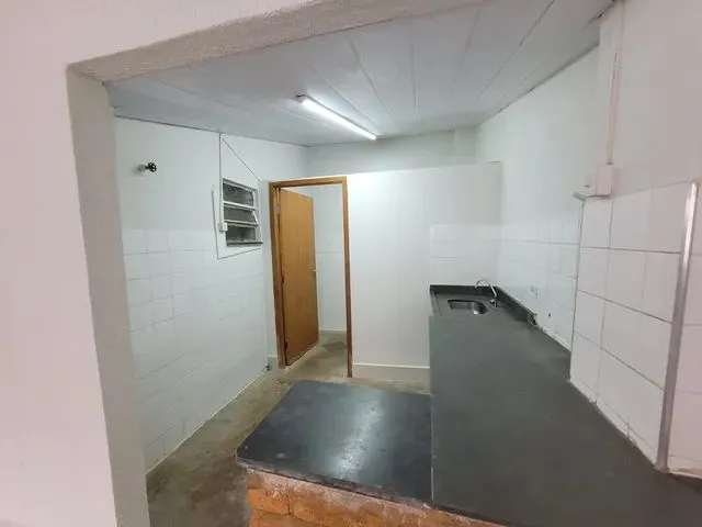 Imagem 16: Casa Comercial para Aluguel com 150 M2 com 05 Salas no Centro - Uberlândia - Mg