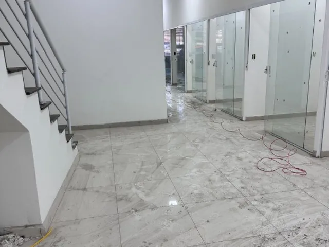 Imagem: Salão Comercial de Alto Padrão em Franco