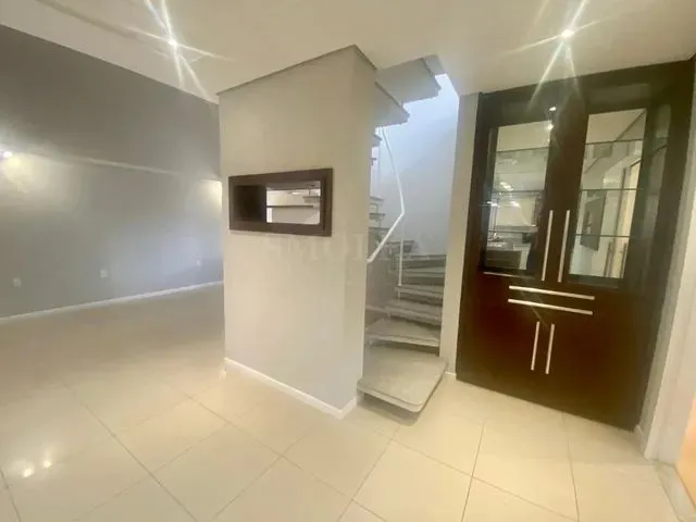 Imagem 7: Florianópolis - Casa Padrão - Estreito