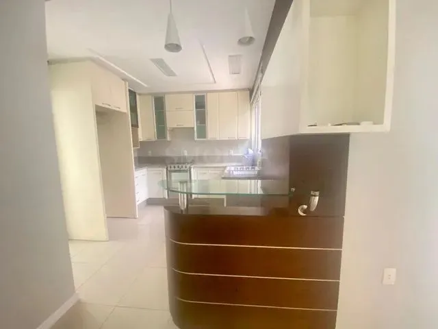 Imagem 3: Florianópolis - Casa Padrão - Estreito