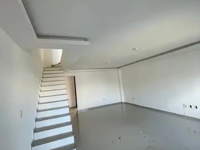 Imagem 3: Casa Duplex para Alugar Dentro de Condomínio