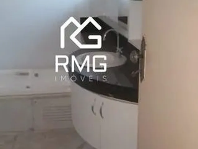 Imagem 4: Casa com Piscina, 360 Metros, com 5 Quartos Sendo 2 Suítes, Área Gourmet Com