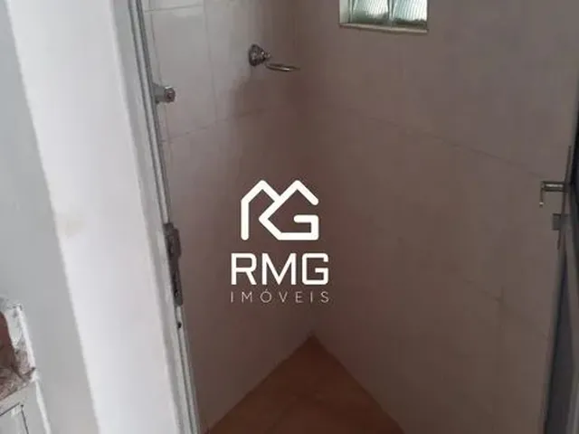 Imagem 2: Casa com Piscina, 360 Metros, com 5 Quartos Sendo 2 Suítes, Área Gourmet Com