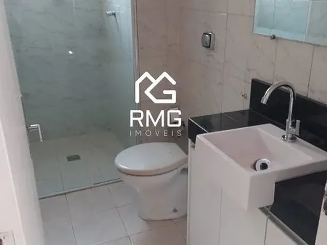 Imagem 6: Casa com Piscina, 360 Metros, com 5 Quartos Sendo 2 Suítes, Área Gourmet Com