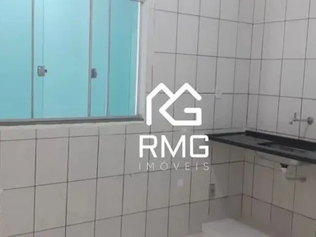 Imagem 3: Casa com Piscina, 360 Metros, com 5 Quartos Sendo 2 Suítes, Área Gourmet Com