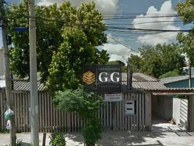 Imagem: A casa possui 5 Dormitórios, 5 Banheiros, 2 Vagas na