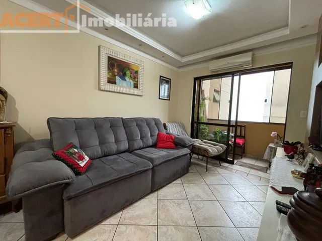 Imagem: O apartamento possui 2 Dormitórios, 1 Banheiro, 1 Vaga na