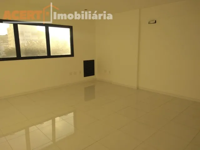 Imagem 3: SALA COMERCIAL em FLORIANÓPOLIS - SC, COQUEIROS