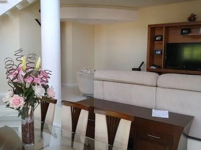 Imagem: Casa 5 dormitórios à venda Badu Niterói/RJ
