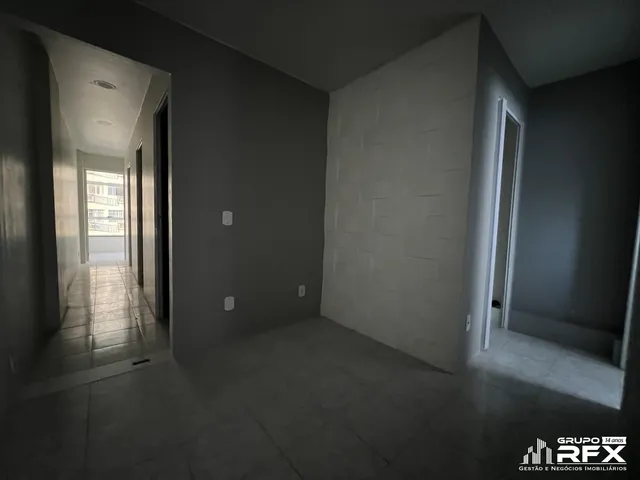 Imagem: A sala comercial possui 4 Dormitórios, 1 Banheiro, 33m²