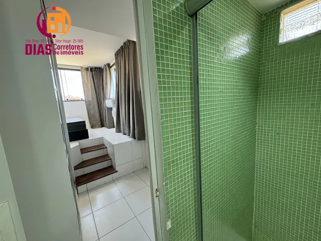 Imagem 6: Alugo casa Triplex semi mobiliada e armários fixos e climatizada com 3/4, sendo 2