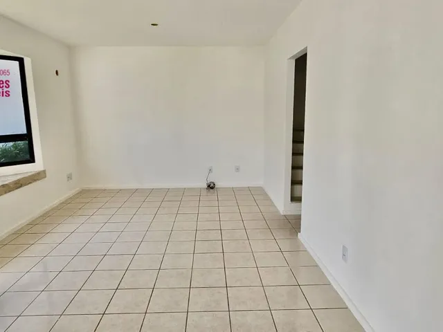 Imagem 9: Alugo Casa Duplex com 4/4, 2 suítes, 1 térrea, jardim quintal em condomínio com total