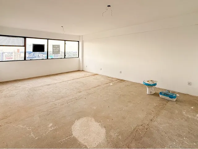 Imagem 5: CDM 111 Sala 612651033-82 - CDM 111 Sala 612651033-82