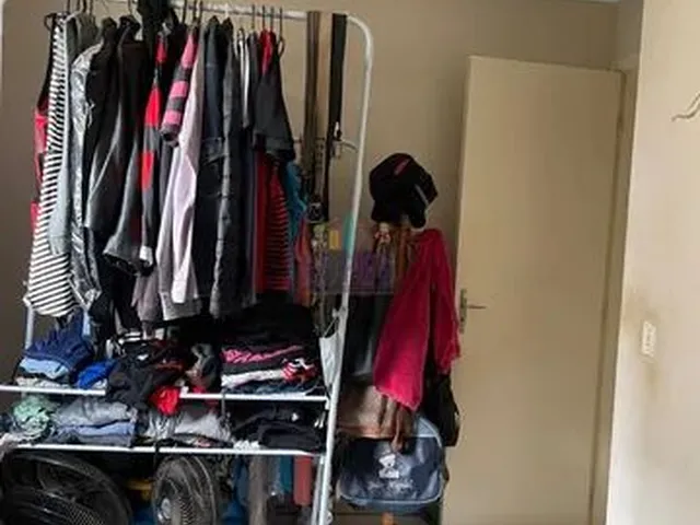 Imagem 3: Vendo Apartamento de 3 Quartos no Condomínio Barcelona