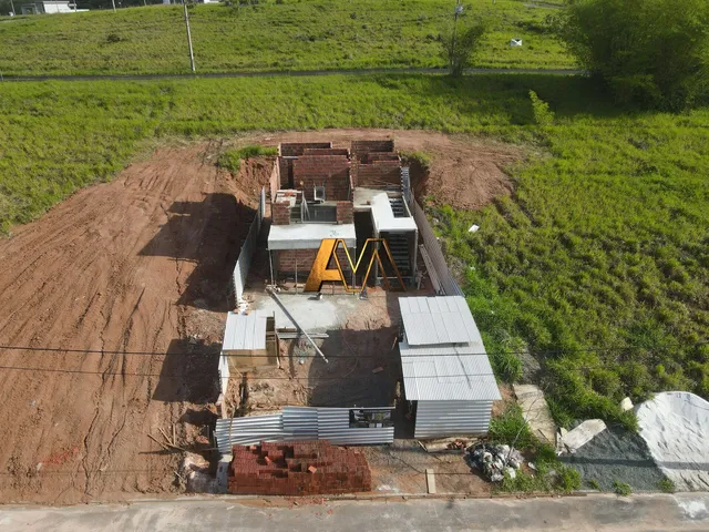 Imagem: Casa à venda no bairro Parafuso - Camaçari/BA