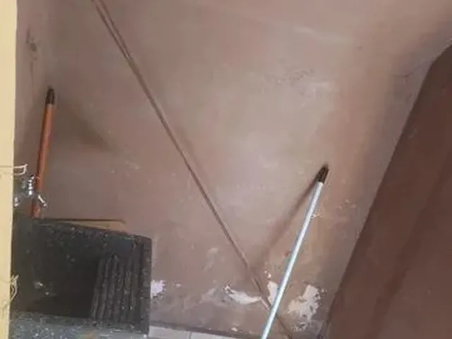 Imagem: A casa possui 1 Dormitório, 1 Banheiro, 810m² de Área e