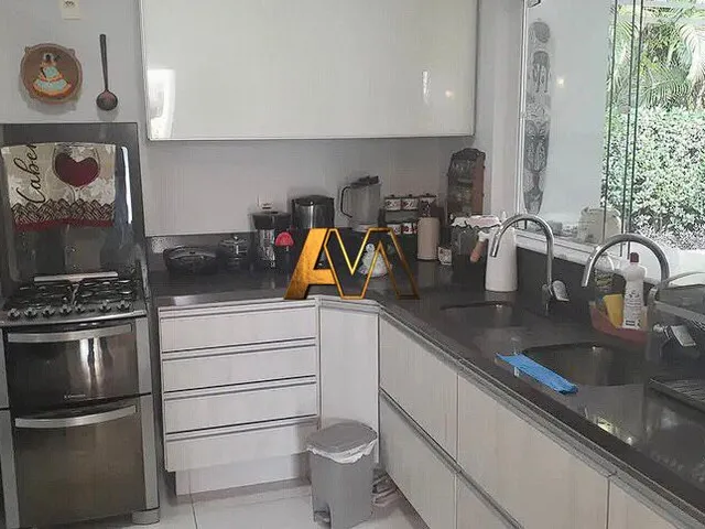 Imagem 2: CASA DE 4/4 SENDO 3 SUÍTES EM BUSCA VIDA