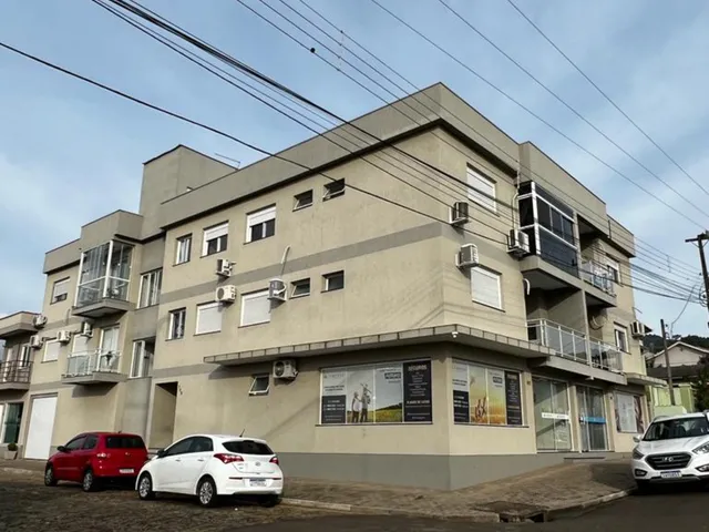 Imagem: 3 Dormitórios, 1 Suítes, 2 Banheiro, 1