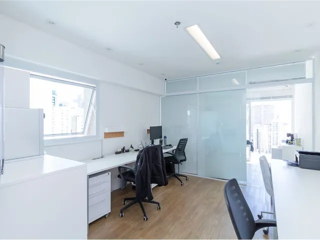 Imagem: 1 Vaga na Garagem, 31M² de Área Construída