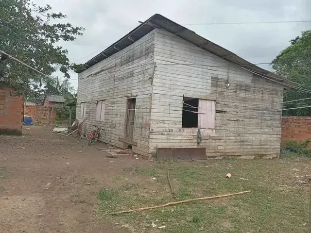 Imagem 3: Terreno no Km9 Entre as Linhas D e E