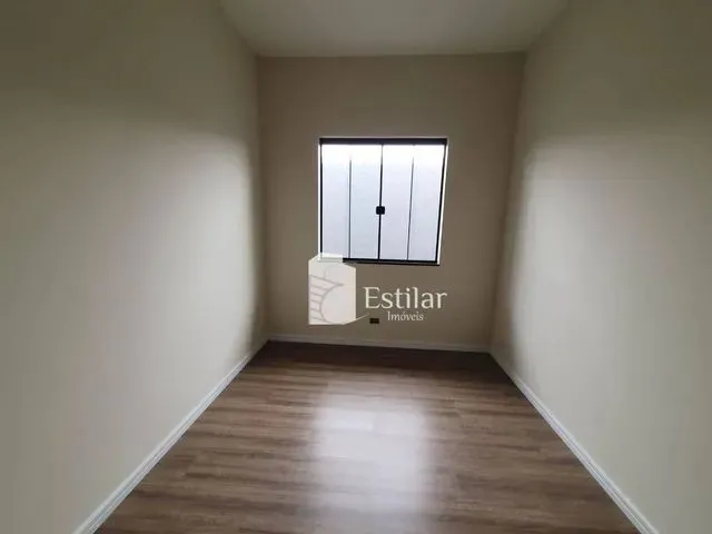 Imagem 2: Casa com 03 Quartos (01 Suite) e 02 Vagas no Santo Antônio, São José dos Pinhais