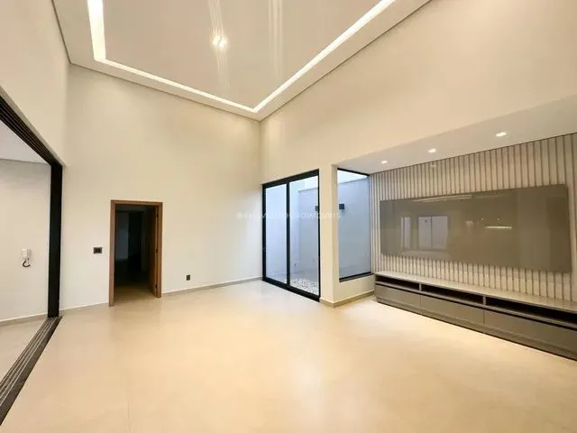 Imagem: Casa em Condomínio À Venda, 3 Quartos