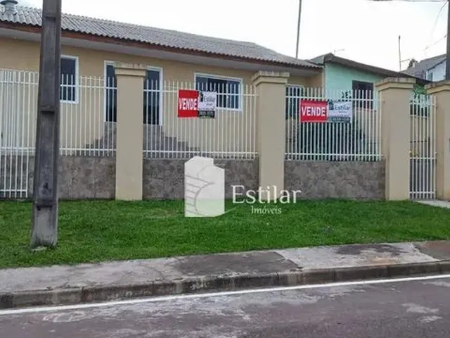Imagem: Casa com 04 Quartos (01 Suite) e 06 Vagas