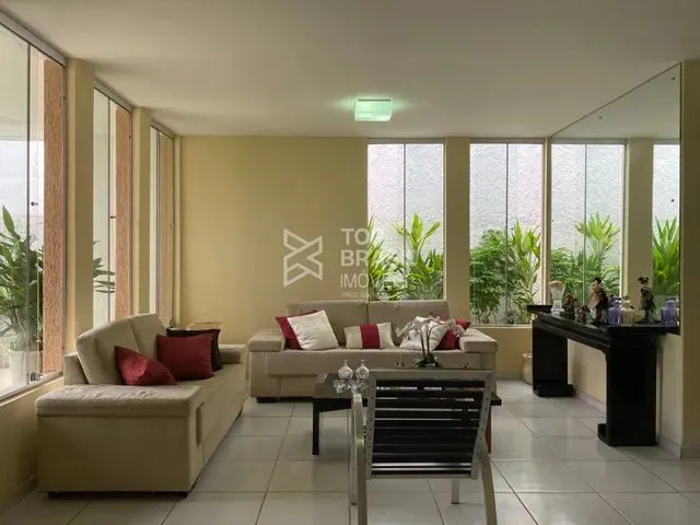 Imagem 10: Casa de 05 Quartos com Anexo, no Coração do Tirol - Natal