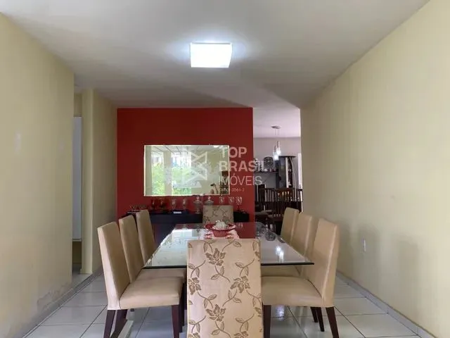 Imagem 11: Casa de 05 Quartos com Anexo, no Coração do Tirol - Natal