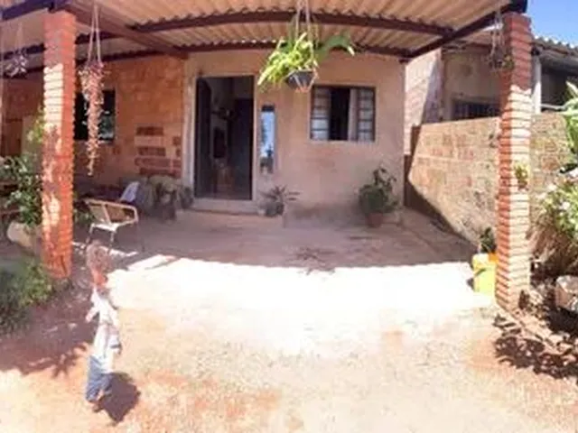 Imagem 7: Casa no Morro da Cruz