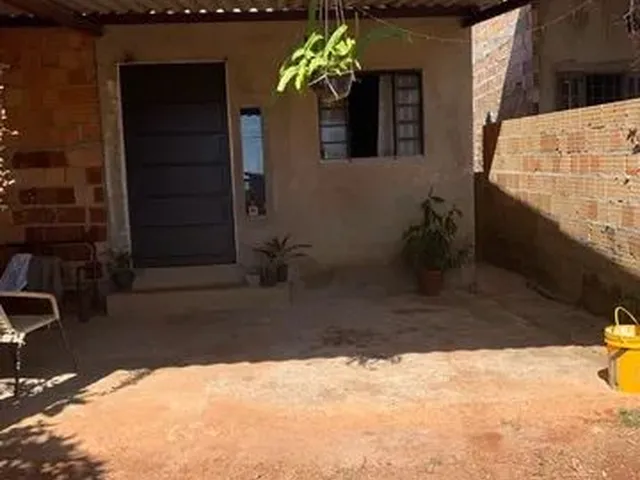 Imagem 8: Casa no Morro da Cruz
