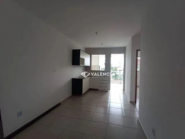 Imagem 3: Apartamento Semi Mobiliado para Alugar por R$1.600.00 no Edificio Bonsai Gold 6 Rua Sete D