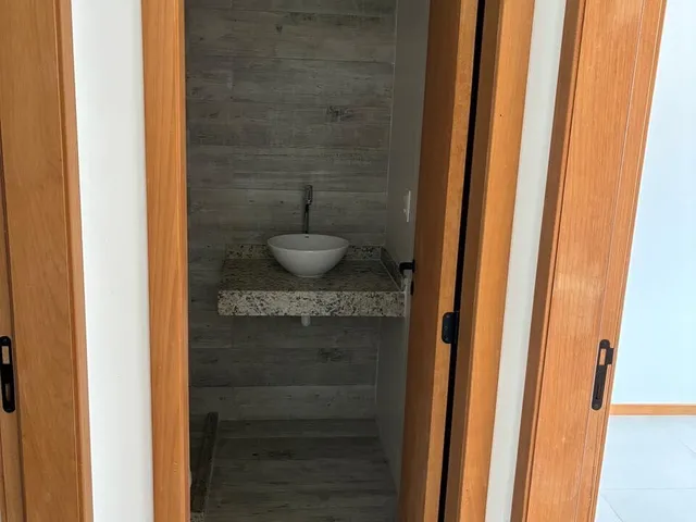 Imagem 3: OPORTUNIDADE - VILLAGE TÉRREO COM 58M², 2 SUÍTES E 2 VAGAS NO CONDOMÍNIO MIRANTE DA