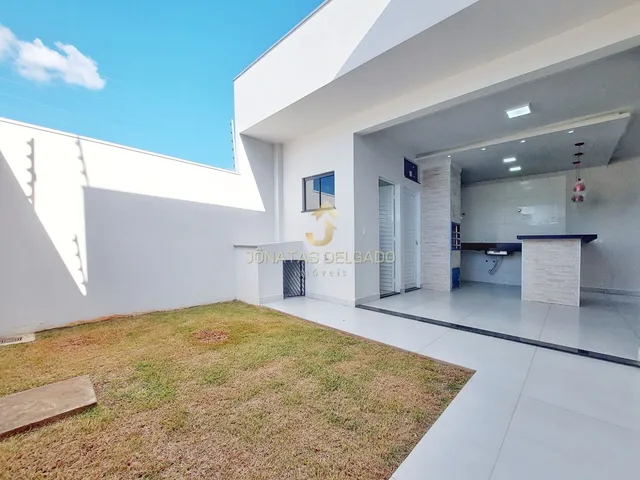 Imagem 7: Casa Padrão com 3 Dormitórios, Sendo 1 Suíte