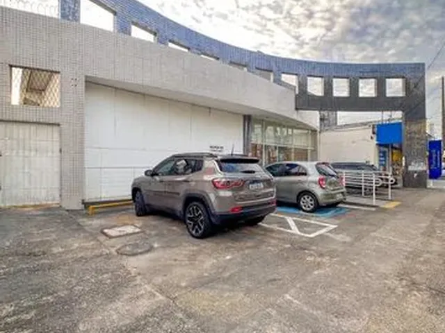 Imagem 4: Prédio/Edifício Inteiro para Aluguel com 1300 Metros Quadrados em Lagoa Nova - Natal