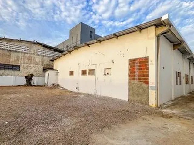 Imagem 2: Prédio/Edifício Inteiro para Aluguel com 1300 Metros Quadrados em Lagoa Nova - Natal