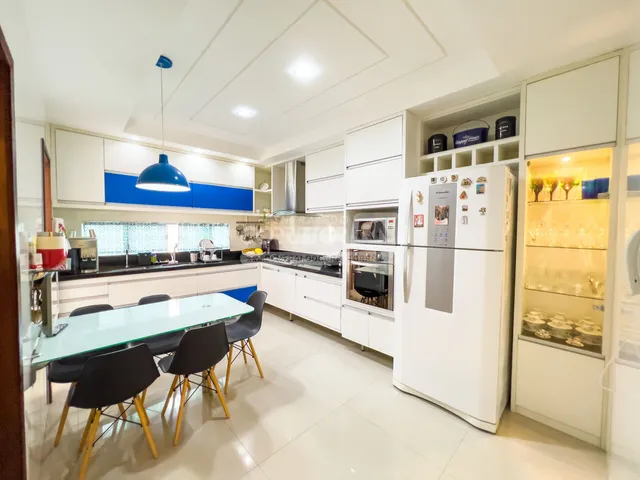 Imagem 1: Júnior Creci 4745 - 84 99922.4172 - Cond. Flora Boulevard - R$ 1.700.000 - Casa c/4
