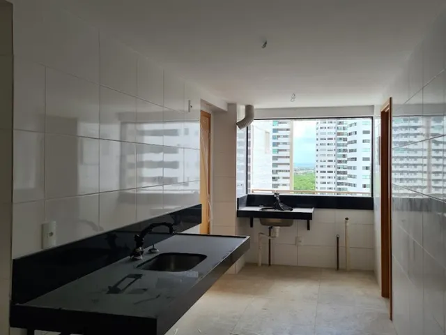 Imagem 2: Apartamento de 3 quartos com suíte, 2 salas e 2 vagas de garagem em Boa Viagem