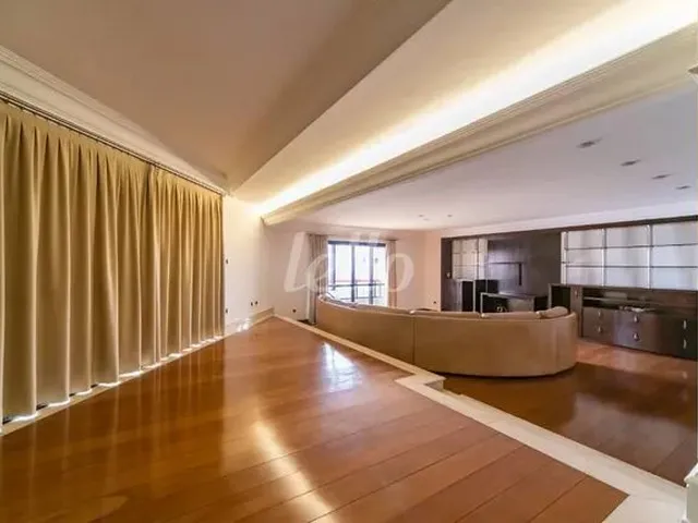 Imagem: O apartamento possui 5 Dormitórios, 5 Suítes, 5 Banheiros