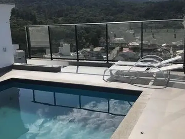 Imagem 5: Cobertura para Venda Tem 296 Metros Quadrados com 4 Quartos em Itacorubi - Florianópolis